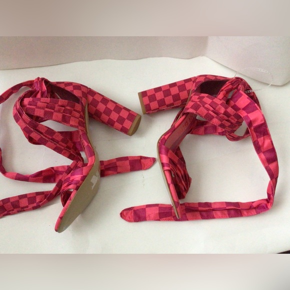 SALE OFR🆕GIANNI BINI ASTRAAHH CHECKERED WRAP  BLOCK HEEL (Sz 6& 6.5) - Picture 9 of 15